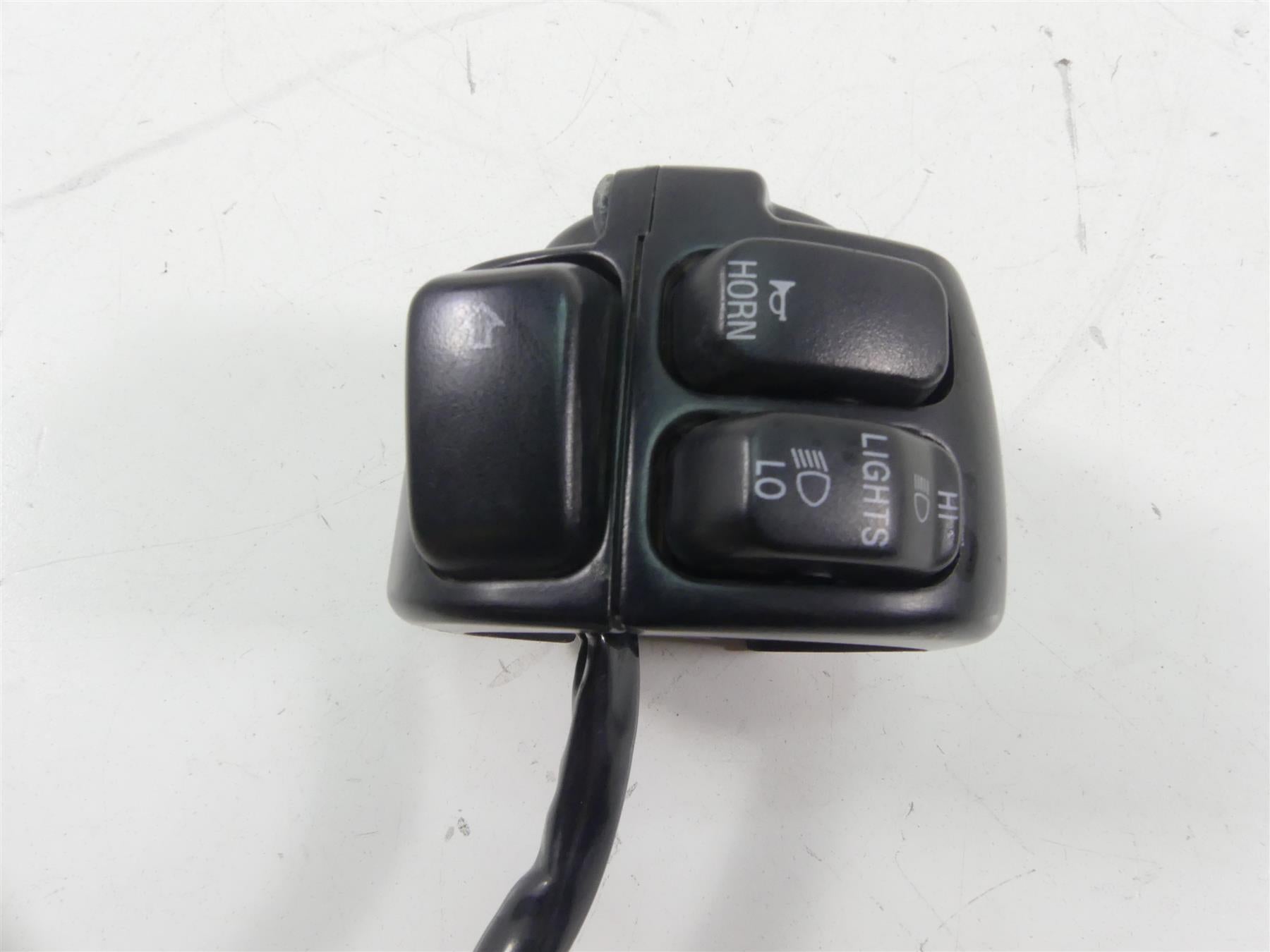 2001 Harley Davidson XL1200 Sportster Left Hand Lights Control Switch 71682-06 {{ shop.shopifyCountryName }} - Mototech271