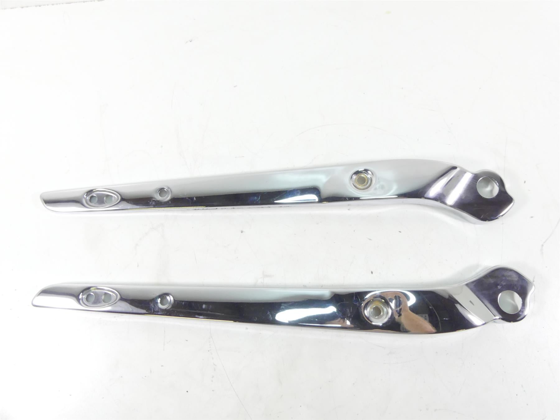 2009 Harley FXDF Dyna Fat Bob Rear Chrome Fender Struts Braces 59281-08 59410-08