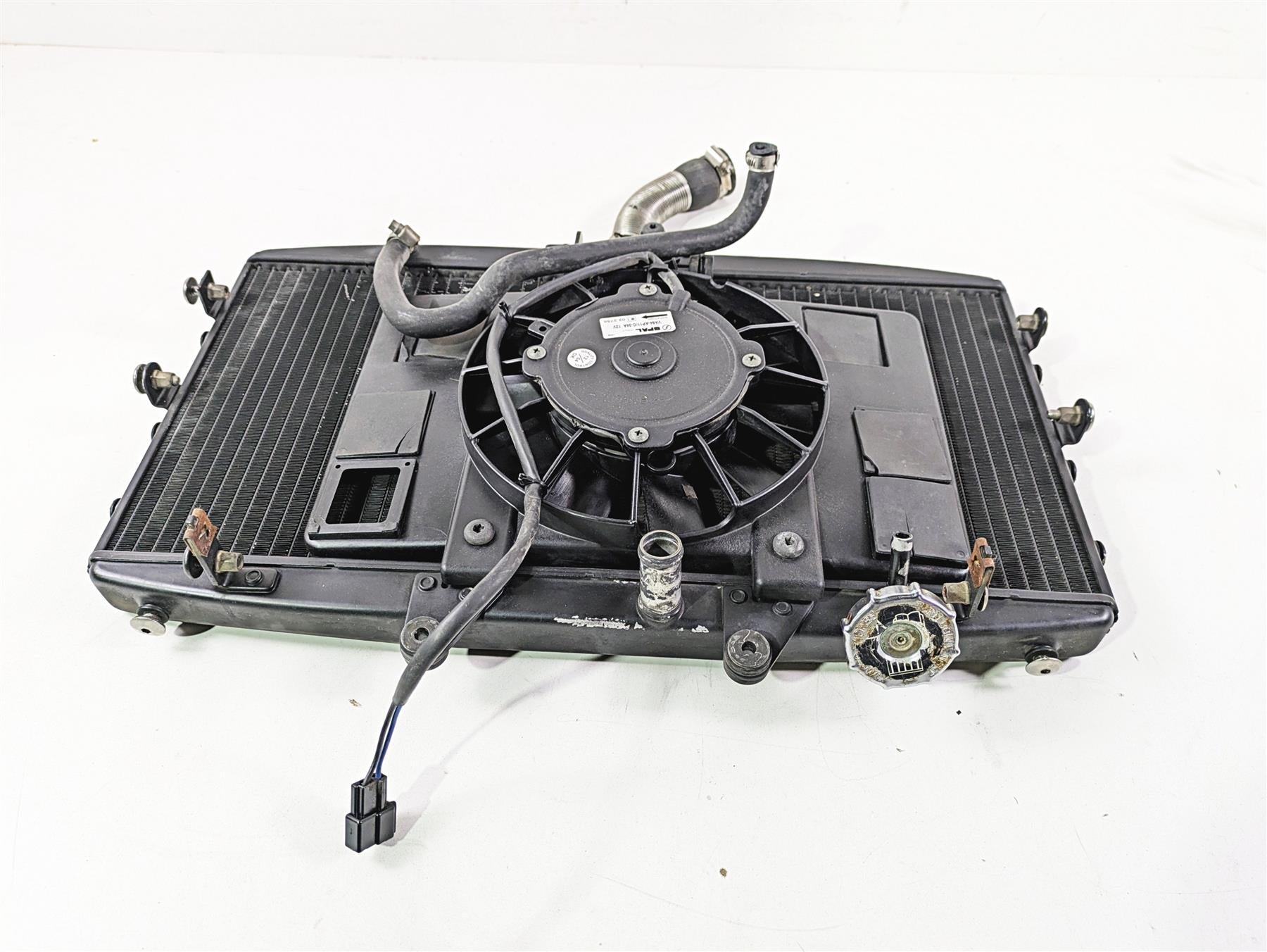 2006 Triumph Rocket 3 Radiator Fan Hoses Reservoir T2108307 {{ shop.shopifyCountryName }} - Mototech271