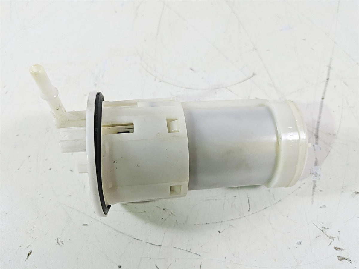 2020 Triumph Daytona 765 Moto2 Denso Fuel Gas Petrol Pump - Tested T2400735 {{ shop.shopifyCountryName }} - Mototech271