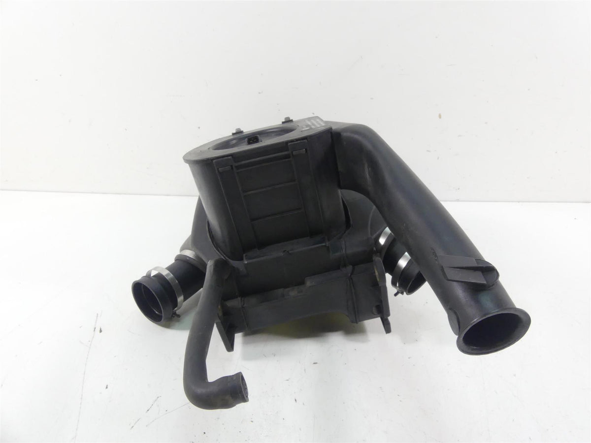 1999 BMW R1100 GS 259E Air Cleaner Breather Box & Front Air Tube 13711341527 {{ shop.shopifyCountryName }} - Mototech271