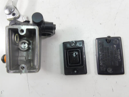 2008 Yamaha FZ1 Fazer Front Brake Master Cylinder 3C3-W2587-00-00 {{ shop.shopifyCountryName }} - Mototech271