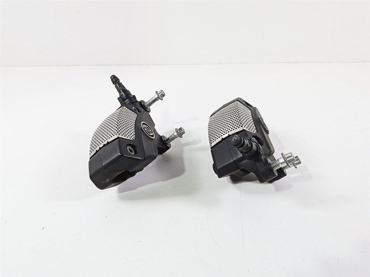 2013 Harley VRSCDX Night Rod Special Front Brake Caliper Set 44731-08 44732-08-Mototech271