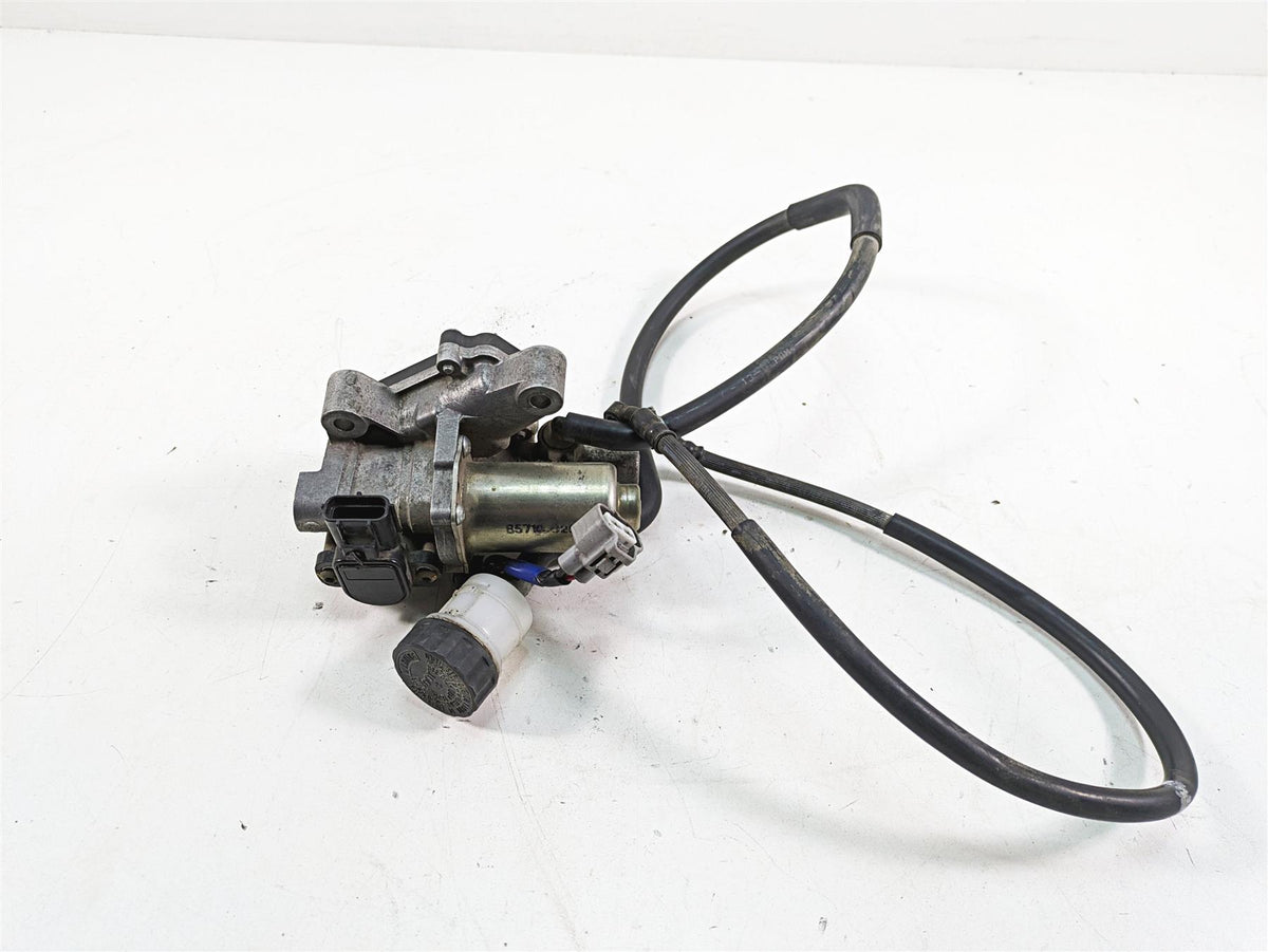 2019 Yamaha YXZ1000 R EPS SS SE Clutch Actuator Master Cylinder B57-82460-03-00 {{ shop.shopifyCountryName }} - Mototech271