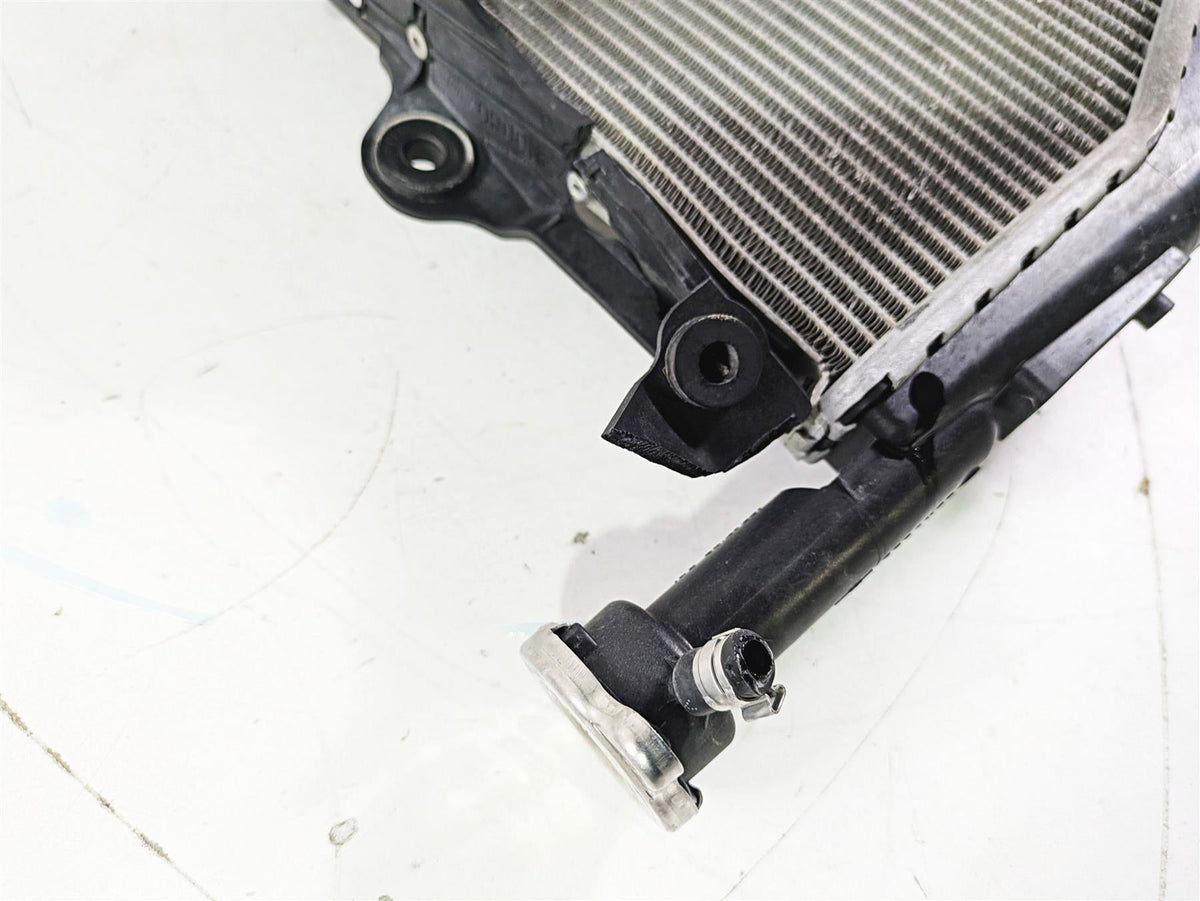 2017 BMW S1000RR K46 Radiator Fans & Hoses - Little Bent 17118546822 {{ shop.shopifyCountryName }} - Mototech271