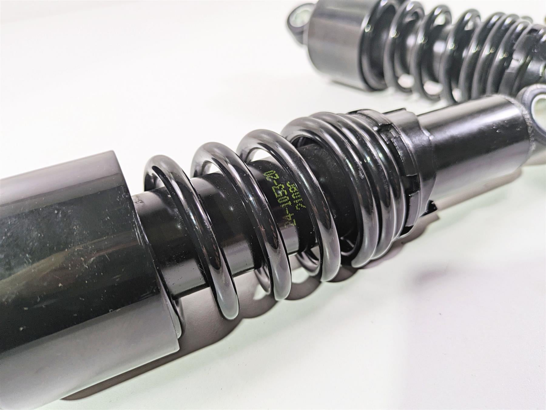 1998 Harley Touring FLHRCI Road King Burly 10 1/2" Slammer Rear Shocks B28-1203 {{ shop.shopifyCountryName }} - Mototech271