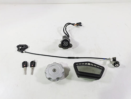 2013 Ducati Hyperstrada 821 Speedometer Ignition Switch Key Lock Set 40610951E | Mototech271