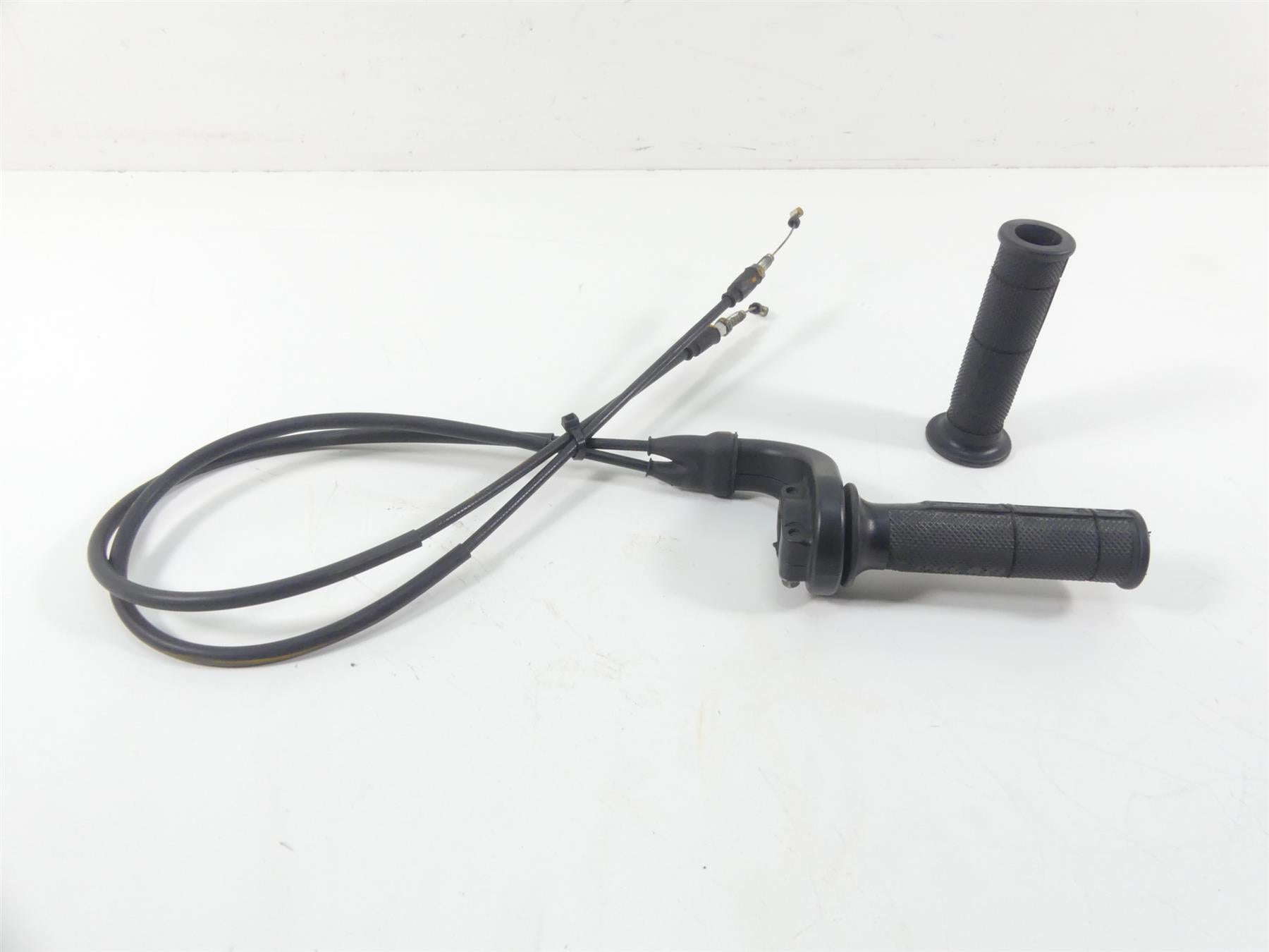 2005 Ducati Multistrada 1000S Hand Throttle Grip Cable Set 65440101A {{ shop.shopifyCountryName }} - Mototech271