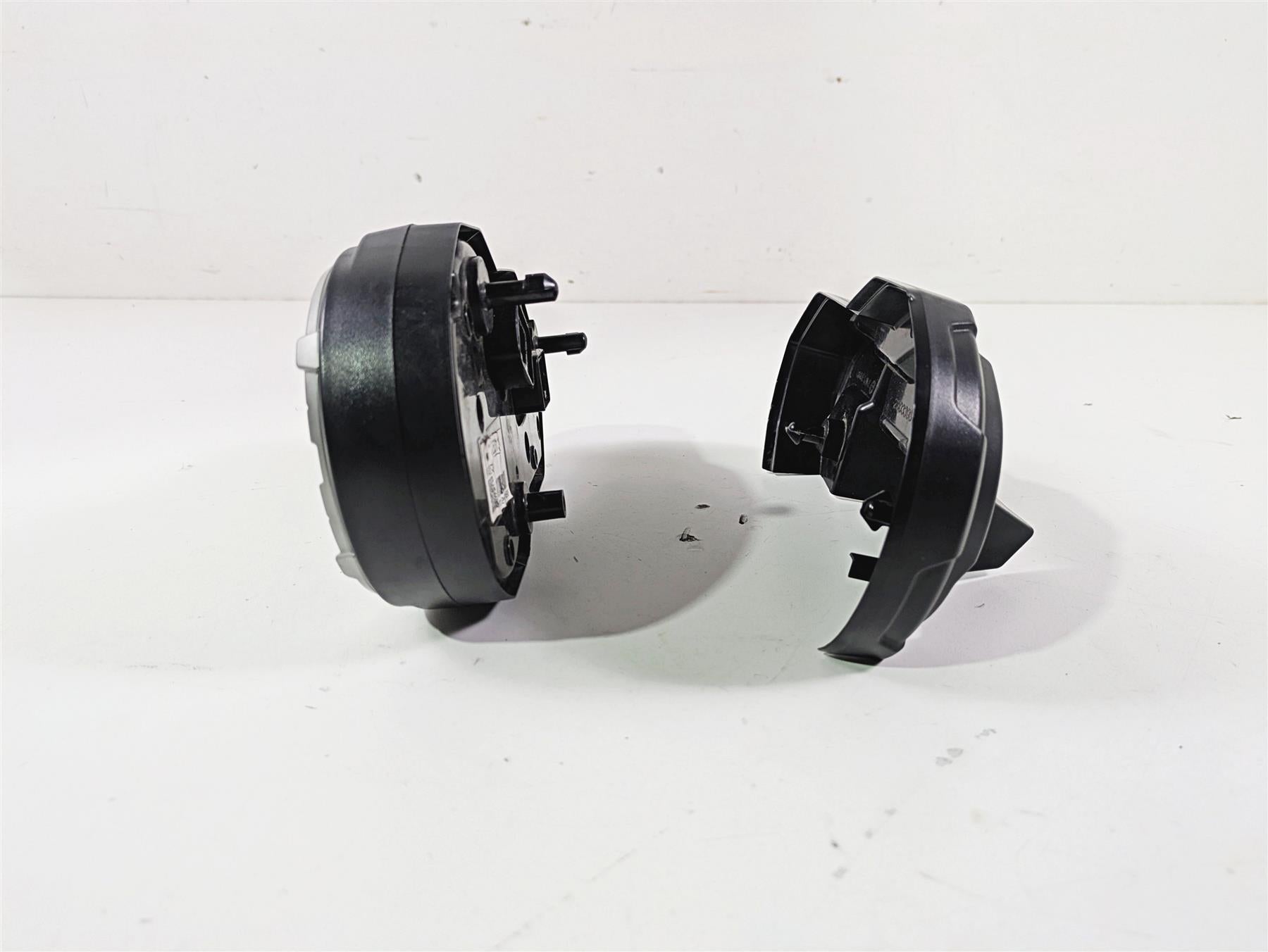 2015 Triumph Tiger Explorer XC Speedometer Gauge Instrument 15K T2503135 {{ shop.shopifyCountryName }} - Mototech271
