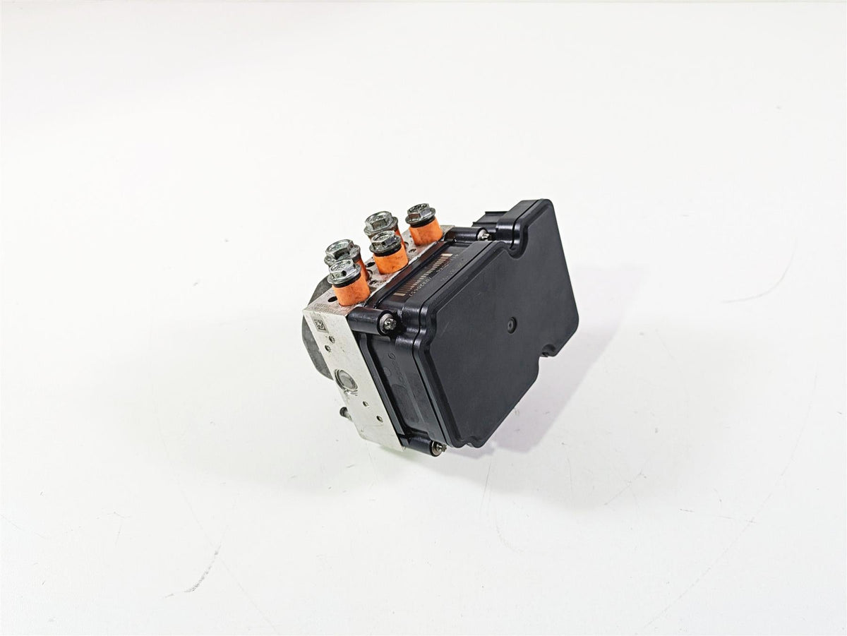 2017 Harley Touring FLHTKSE CVO E-Glide Rear Abs Brake Pump Unit Module 41100061 {{ shop.shopifyCountryName }} - Mototech271