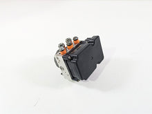 Load image into Gallery viewer, 2017 Harley Touring FLHTKSE CVO E-Glide Rear Abs Brake Pump Unit Module 41100061 | Mototech271
