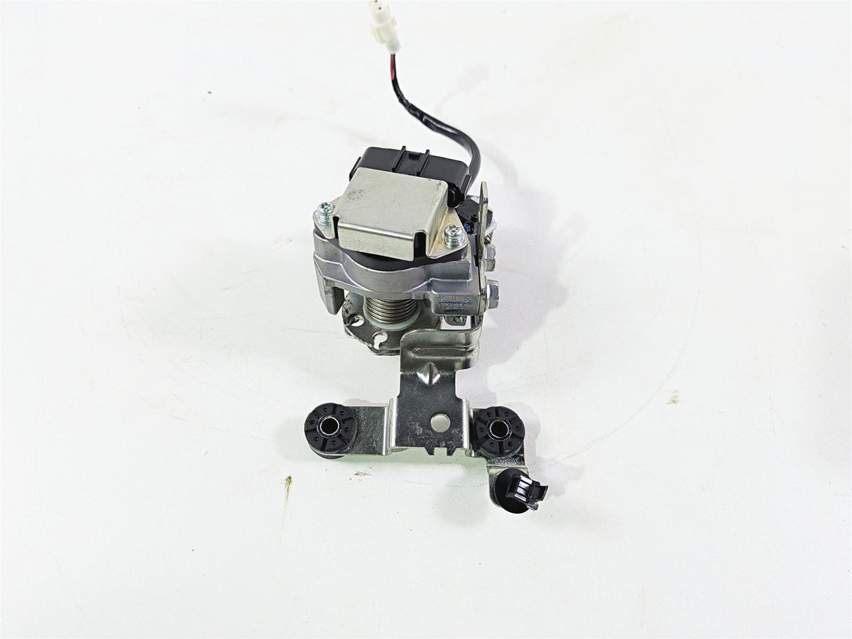 2023 Suzuki GSX1300 RR Hayabusa Accelerator Tps Throttle Sensor 13500-10L00 {{ shop.shopifyCountryName }} - Mototech271