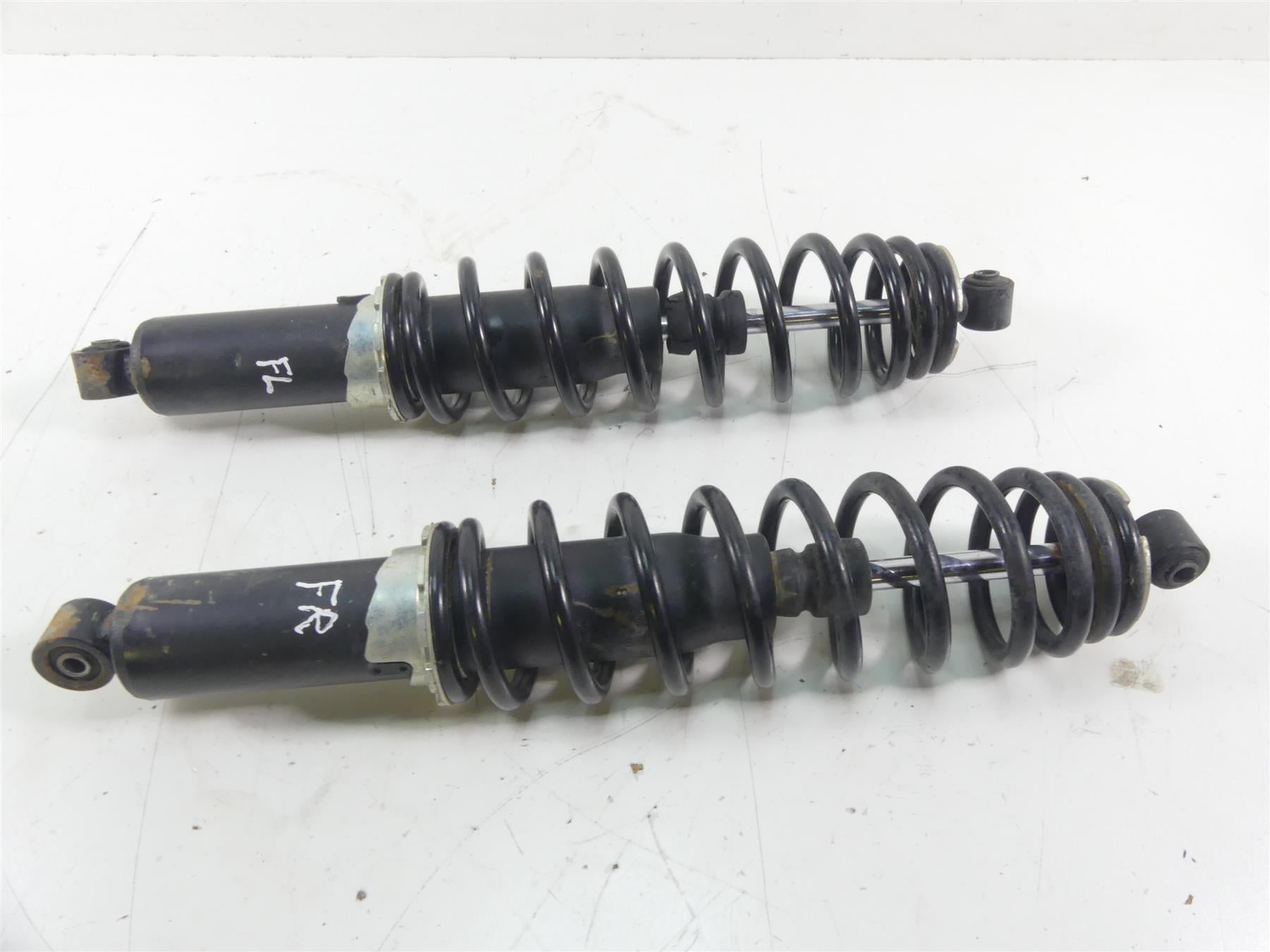 2020 Can-Am Commander 1000R XT Front Suspension Damper Shock Set 706200782 {{ shop.shopifyCountryName }} - Mototech271