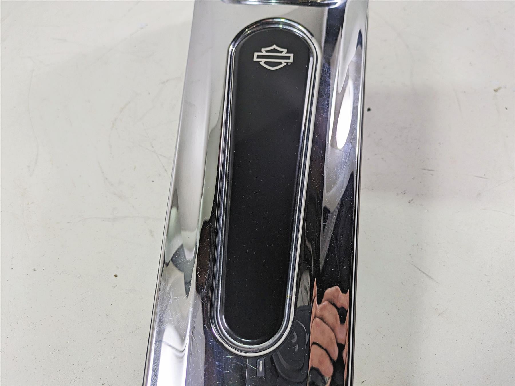 2020 Harley Touring FLHT Electra Glide Fuel Gas Tank Cover Dash 69214-08 {{ shop.shopifyCountryName }} - Mototech271