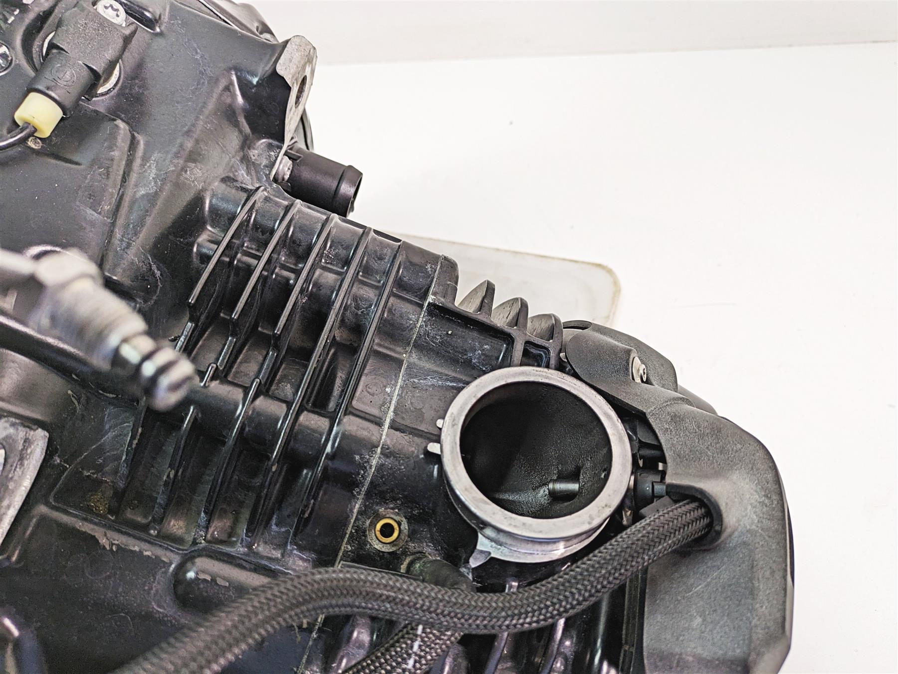 2016 BMW R1200R K53 Running Engine Motor Transmission 6k Only -Video 11008389100 {{ shop.shopifyCountryName }} - Mototech271