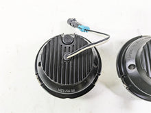 Load image into Gallery viewer, 2018 Indian Chieftain Limited Front Fog Spot Light Lamp Lens Set 2412962
