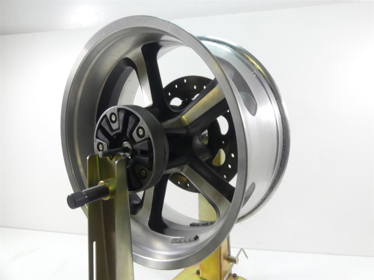 2011 Harley VRSCF Muscle Rod Straight Rear Wheel Rim 18x8 40900169 {{ shop.shopifyCountryName }} - Mototech271