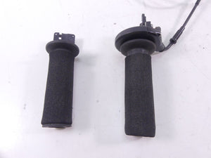 2005 BMW R1200GS K25 Left Right Heated Driver Rider Grip Grab Set 61317671605 | Mototech271
