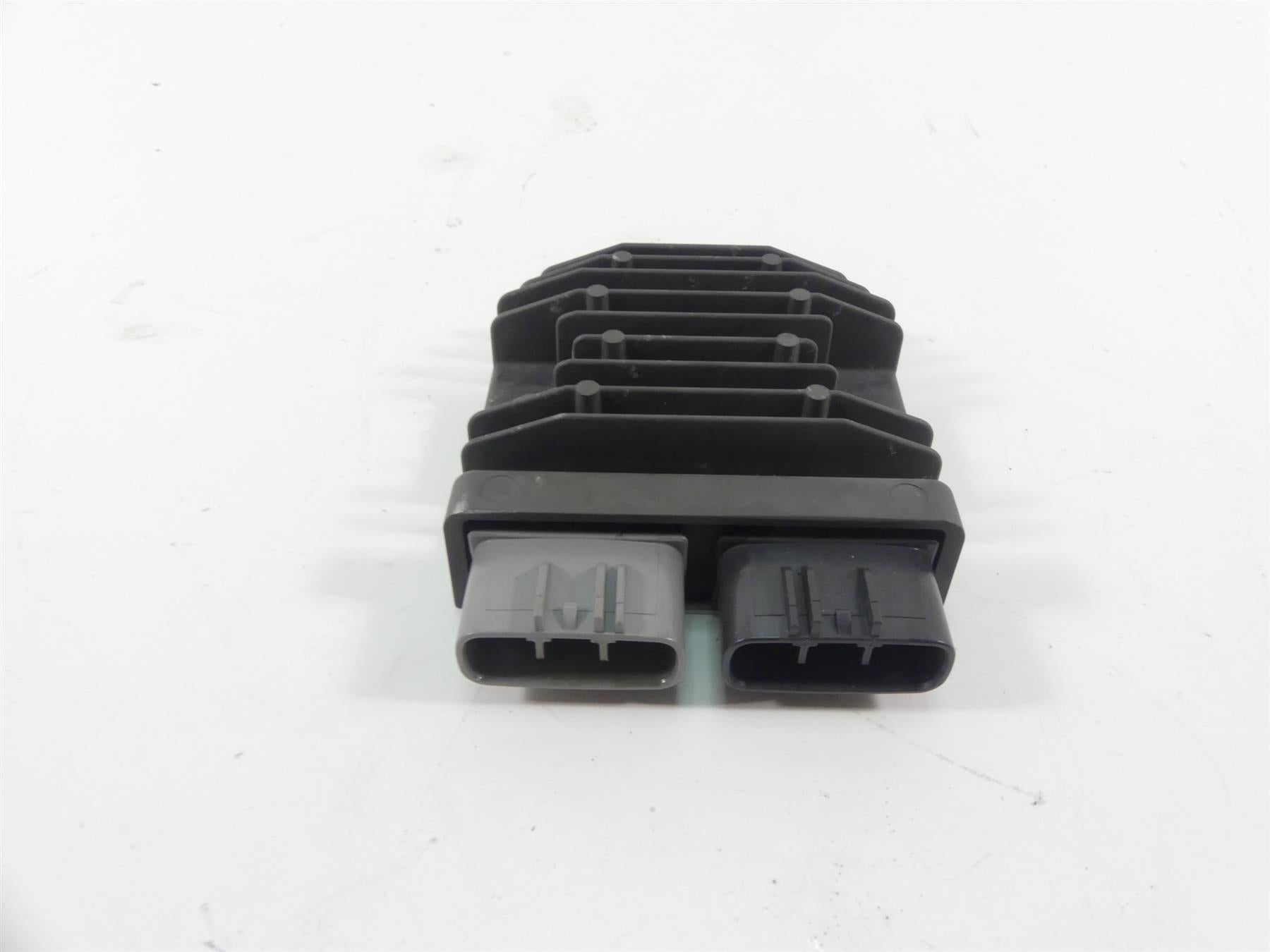 2014 BMW R1200GS K50 Rectifier Voltage Regulator 12318523367 FH020AA {{ shop.shopifyCountryName }} - Mototech271