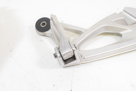 08 BMW K1200R K1200 R Sport K43 Passenger Footpeg Foot Peg Rest 46717660170 {{ shop.shopifyCountryName }} - Mototech271