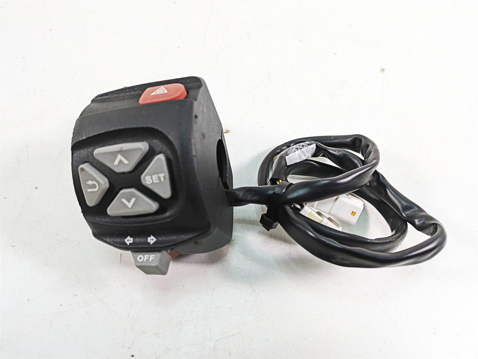 2018 KTM 1090 Adventure R Left Hand Turn Signal Control Switch 60311070100 {{ shop.shopifyCountryName }} - Mototech271