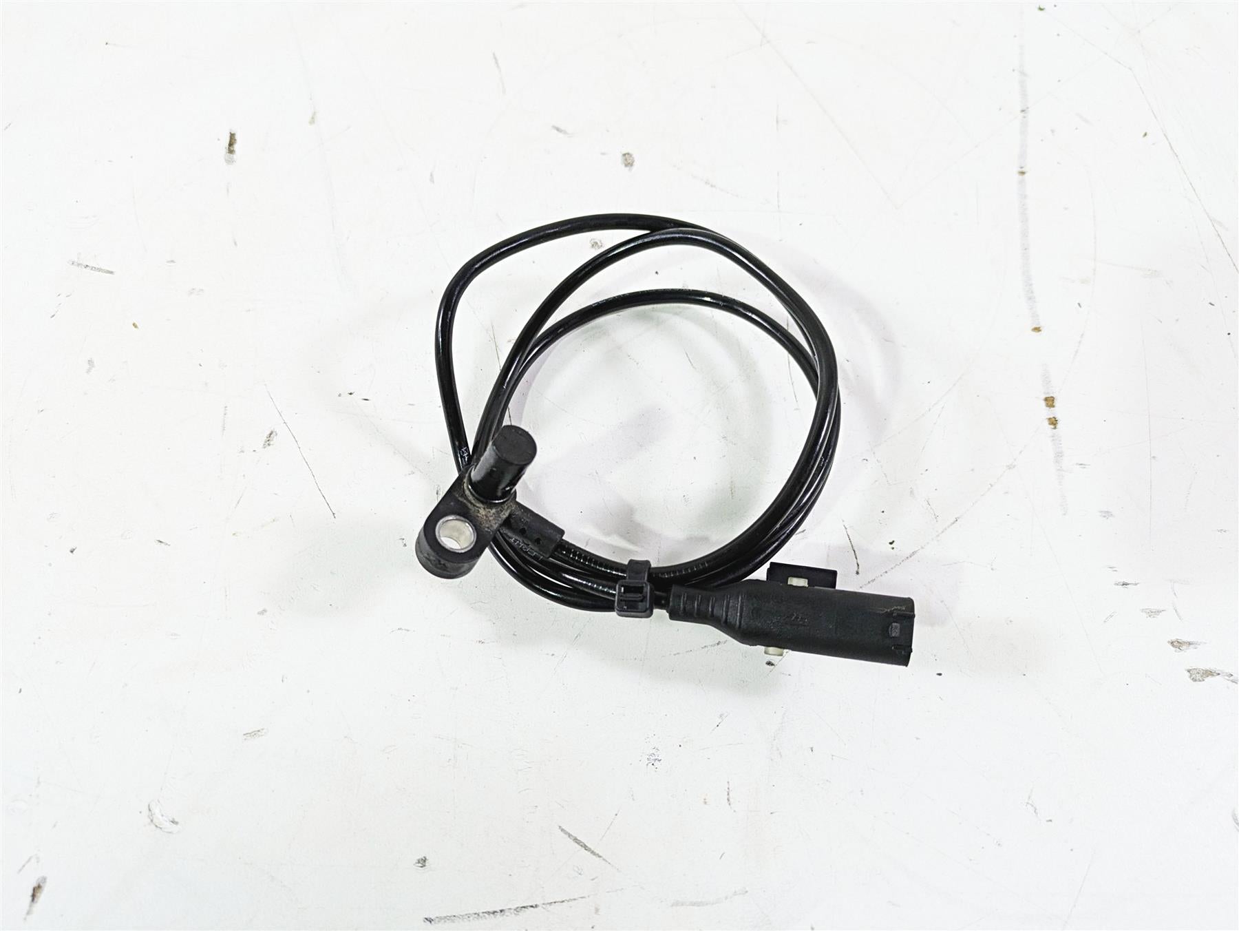 2016 BMW R1200GS GSW K50 Rear Abs Brake Wheel Speed Sensor 34528551611 {{ shop.shopifyCountryName }} - Mototech271