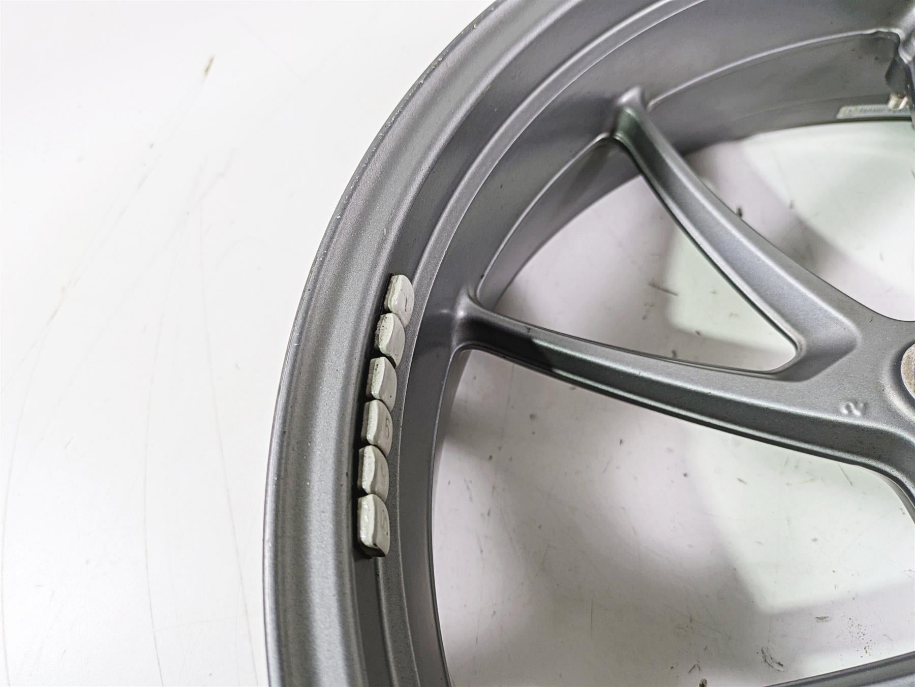 2016 BMW R1200GS GSW K50 Rear Wheel Rim 17x4.5 -Scratches 36318534190 {{ shop.shopifyCountryName }} - Mototech271