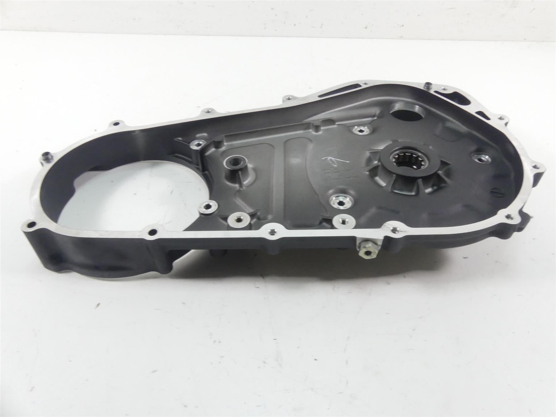 2018 Harley Softail FXBB Street Bob Inner Primary Drive Clutch Cover 36500099 {{ shop.shopifyCountryName }} - Mototech271