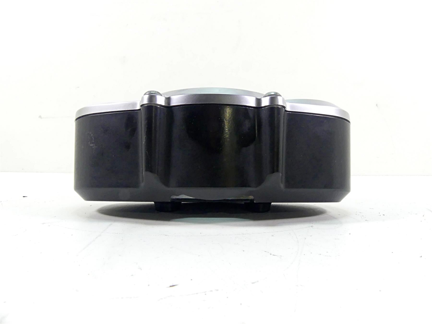 2013 Harley VRSCF Muscle Vrod Speedometer Gauges Housing Bezel 71959-09 {{ shop.shopifyCountryName }} - Mototech271