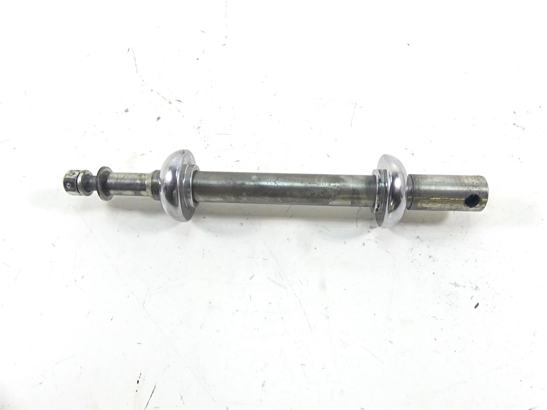 2006 Harley Touring FLHTCU SE E-Glide 1" Front Axle Wheel Spindle 43364-00 {{ shop.shopifyCountryName }} - Mototech271