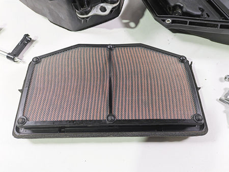 2014 Yamaha YZFR1 R1 RN22 Air Box Cleaner & Injectors & Actuator 14B-14411-01-00 {{ shop.shopifyCountryName }} - Mototech271