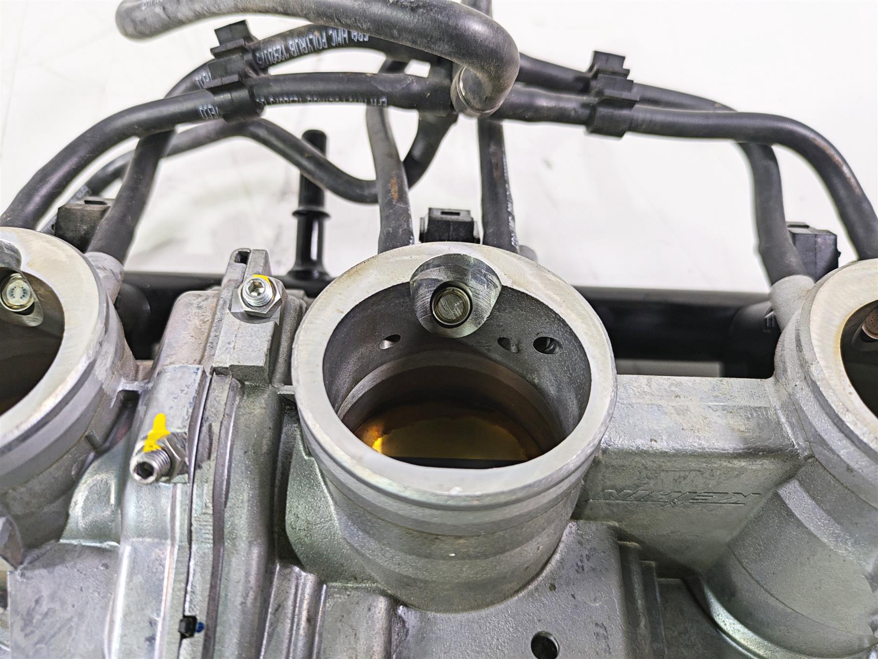2020 Triumph Daytona 765 Moto2 Throttle Body Fuel Injection T1243540 {{ shop.shopifyCountryName }} - Mototech271