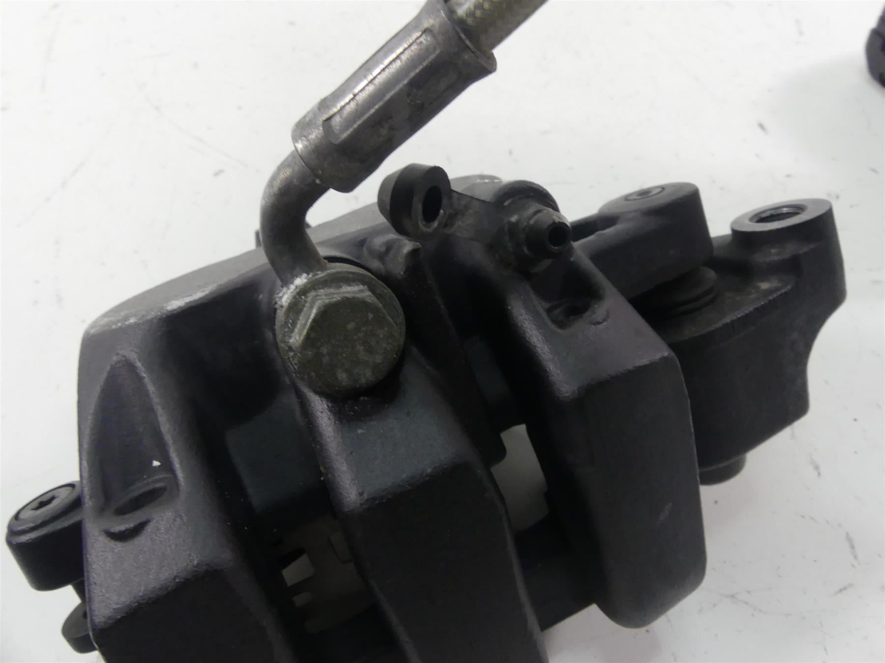 2018 Indian Scout Sixty Front Brake Caliper -No Abs 1912698 {{ shop.shopifyCountryName }} - Mototech271