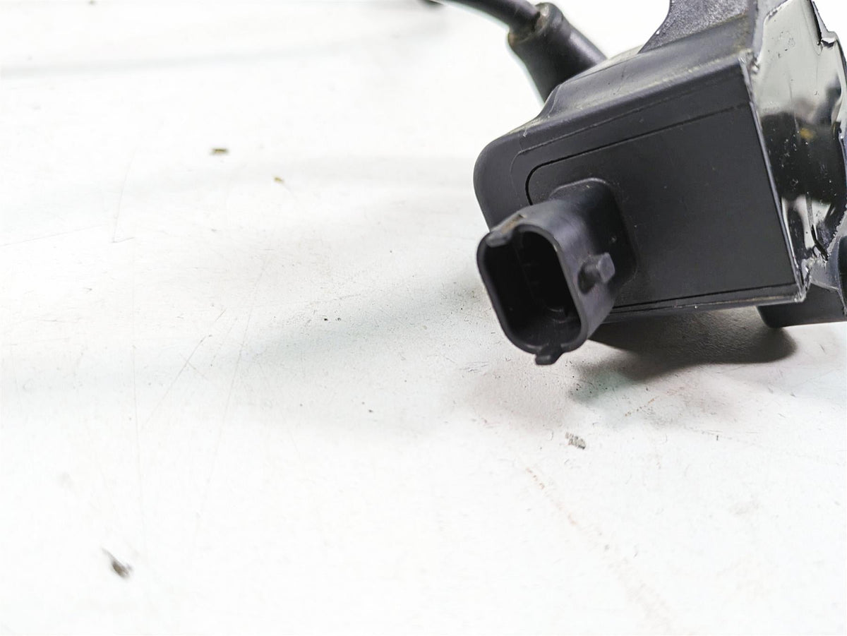 2013 Moto Guzzi V7 750 Stone Eldor Ignition Coil Set 642034 641901 77380001 {{ shop.shopifyCountryName }} - Mototech271