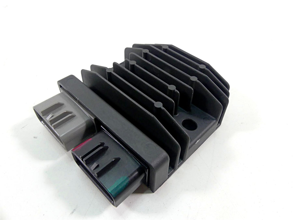 2008 Ducati 848 SBK Rectifier Voltage Regulator FH020AA 54040191A {{ shop.shopifyCountryName }} - Mototech271