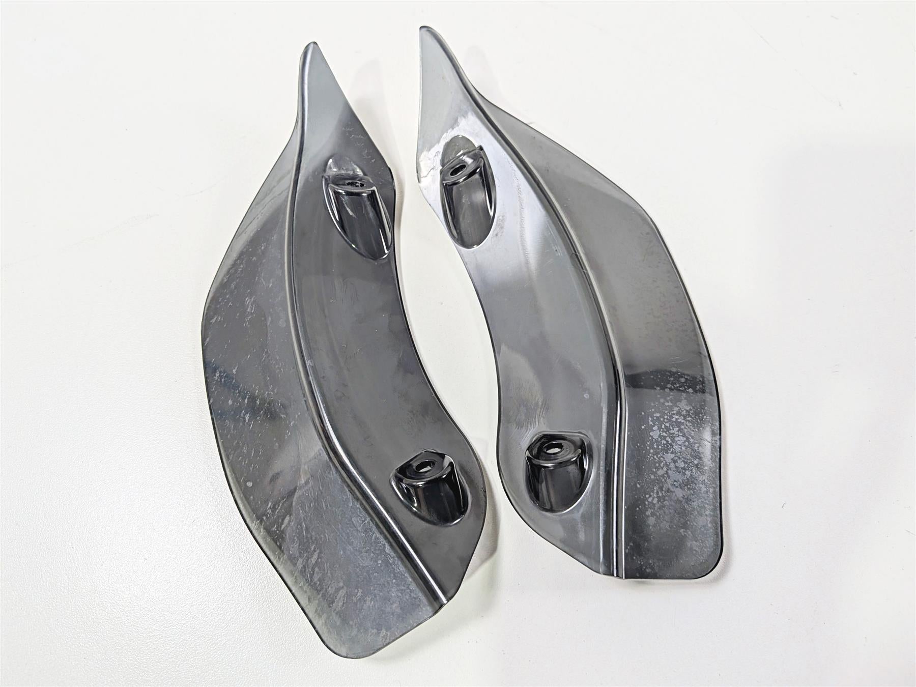 2020 Harley Touring FLTRK Road Glide Klockwerks 9" Flare Windshield KW05-01-0325 {{ shop.shopifyCountryName }} - Mototech271
