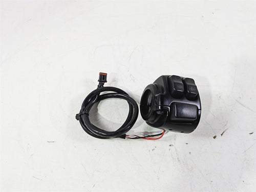 2018 Harley FXBR Softail Breakout Left Hand Blinker Control Switch 71500292 | Mototech271