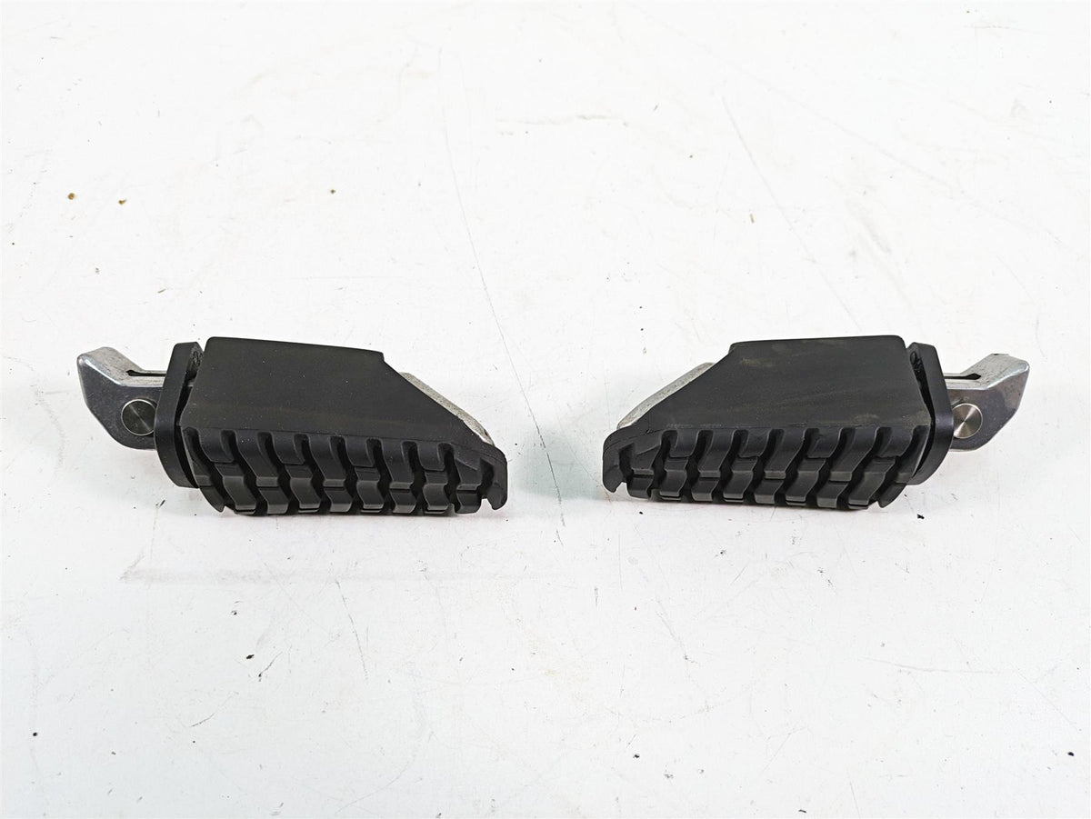 2012 Triumph Tiger 800XC ABS Rear Passenger Footpeg Set T2084401 T2084402 {{ shop.shopifyCountryName }} - Mototech271