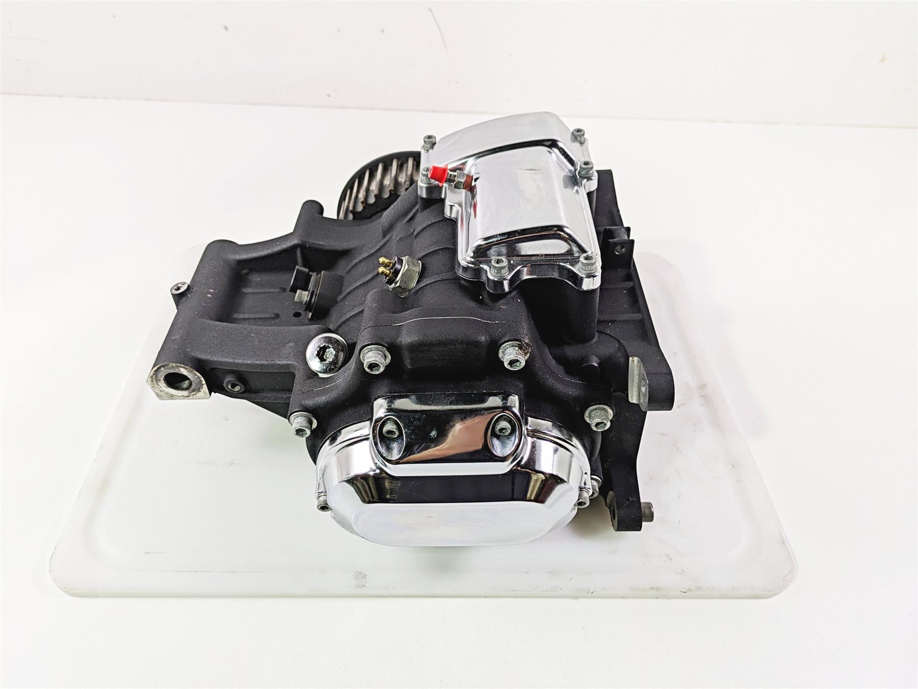 2008 Harley FXCWC Softail Rocker 6-Speed Transmission Gear Box 33026-08A {{ shop.shopifyCountryName }} - Mototech271
