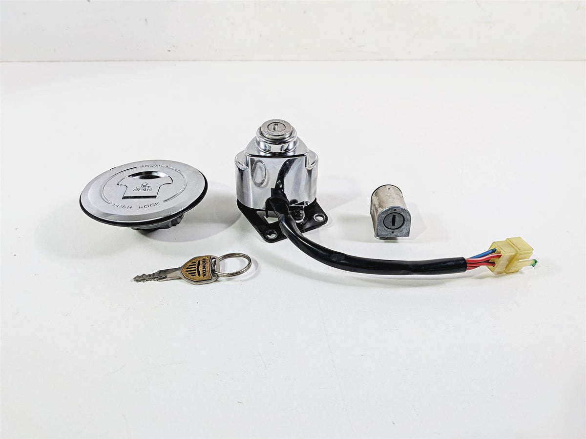2003 Honda V-Twin VTX1800 C Ignition Switch Key Lock Tank Cap Set 35010-MCH-010 {{ shop.shopifyCountryName }} - Mototech271