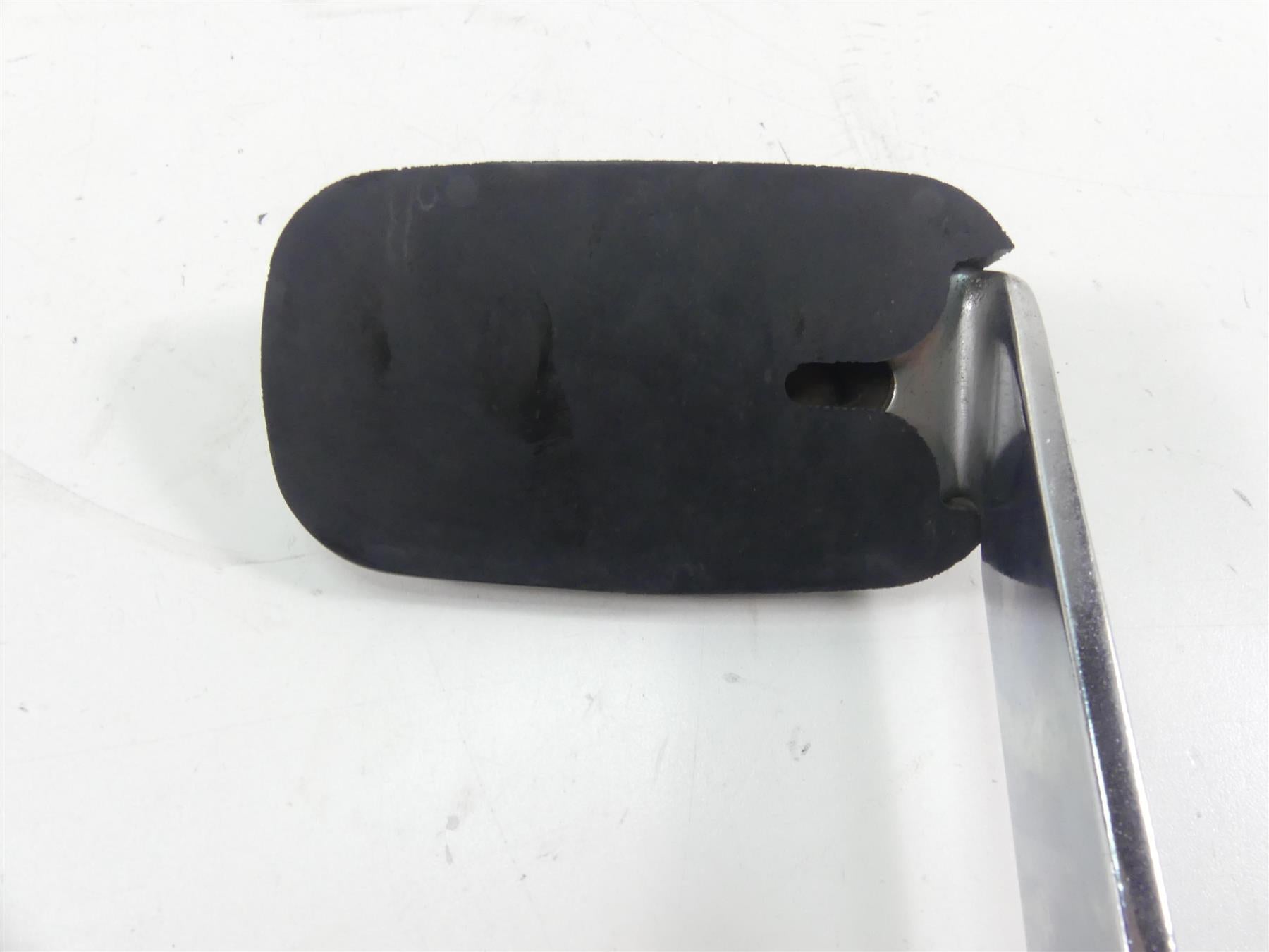 1999 Harley Touring FLHTCUI Electra Glide Rear Brake Lever Pedal 42407-87C {{ shop.shopifyCountryName }} - Mototech271