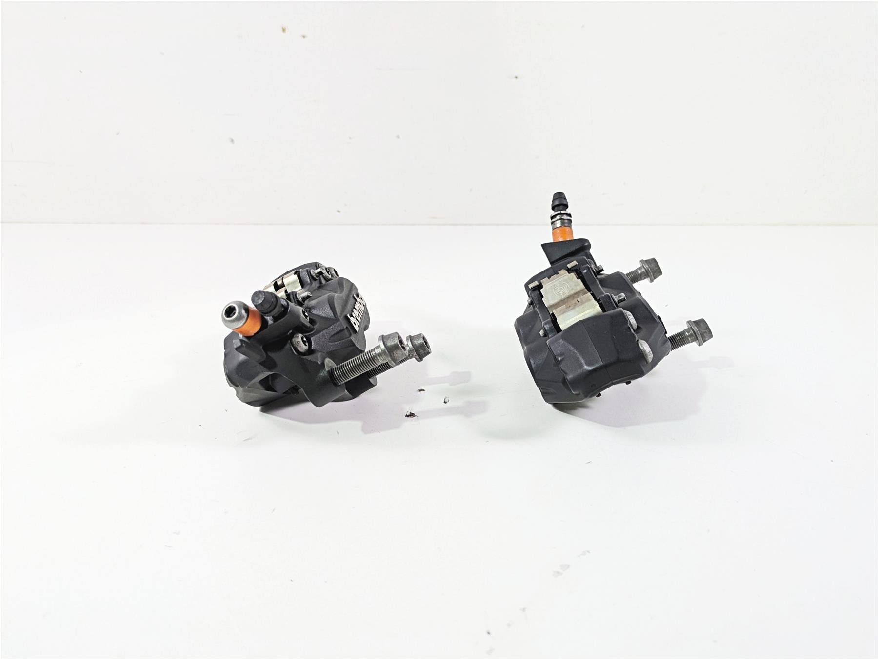 2018 BMW R nineT Urban GS K33 Front Brembo Brake Caliper Set 34117716717 {{ shop.shopifyCountryName }} - Mototech271