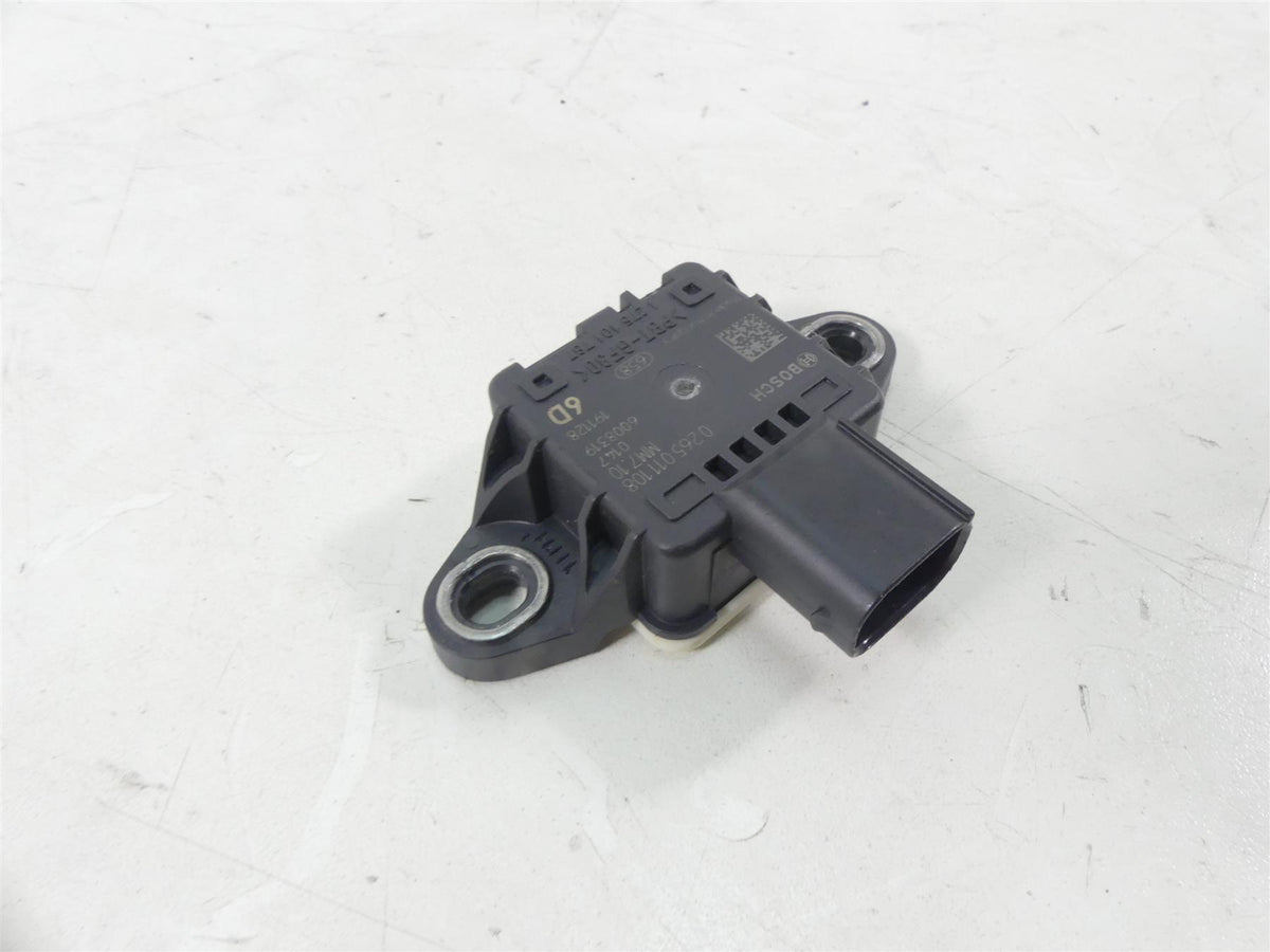 2020 Ducati Panigale V2 Bosch Lean Angle Fall Tilt Sensor 38540092A {{ shop.shopifyCountryName }} - Mototech271