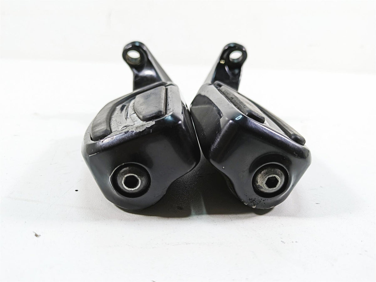 2018 Harley Touring FLHXSE CVO Street Glide Rear Airflow Footpeg Set 50500717 {{ shop.shopifyCountryName }} - Mototech271
