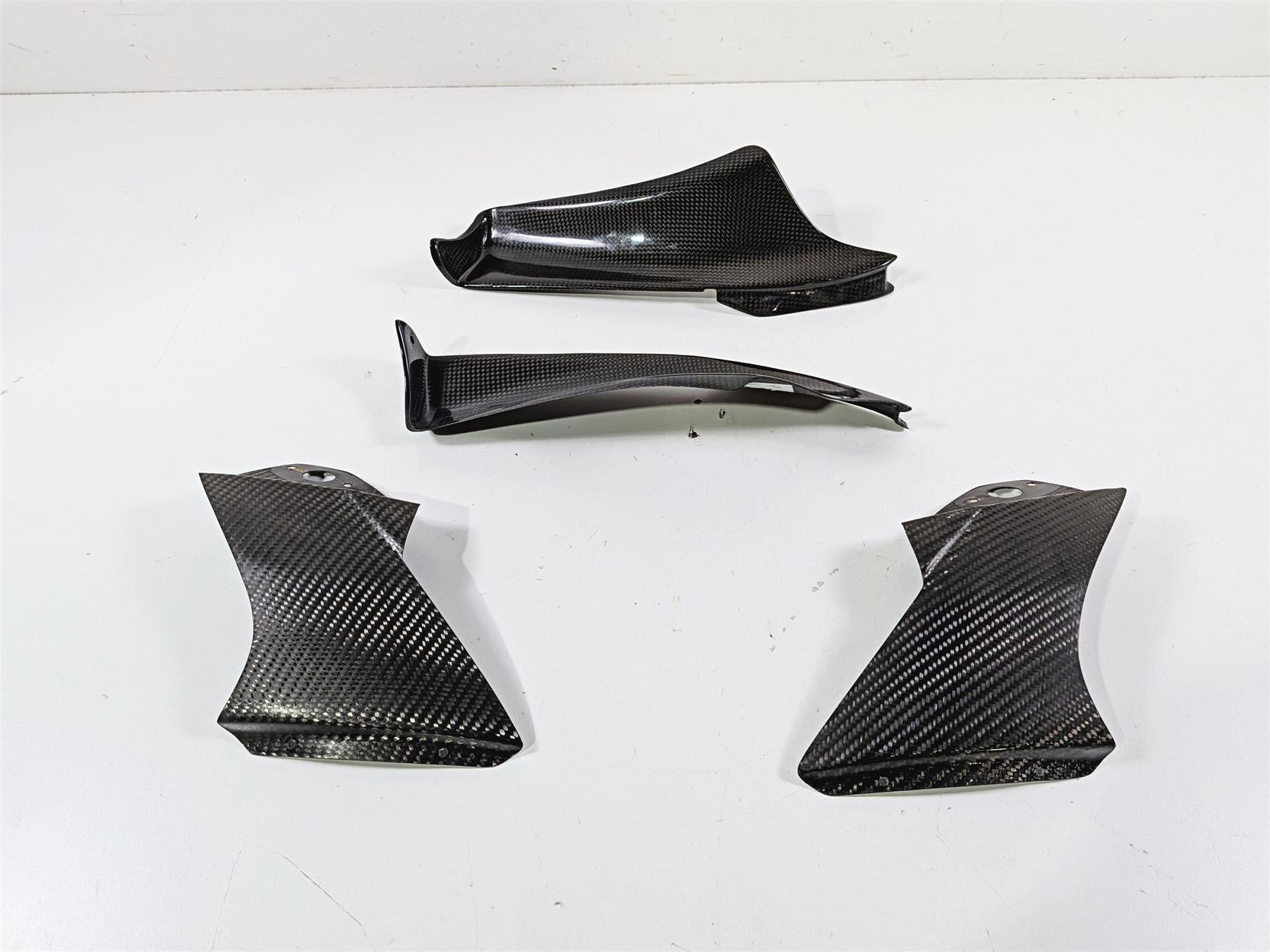 2008 Aprilia RSVR 1000 Factory Upper Fairing Carbon Infill Cover Set 8178754 {{ shop.shopifyCountryName }} - Mototech271
