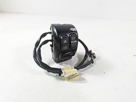 2020 Harley Touring FLHT Electra Glide Right Hand Control Switch 71500127C {{ shop.shopifyCountryName }} - Mototech271