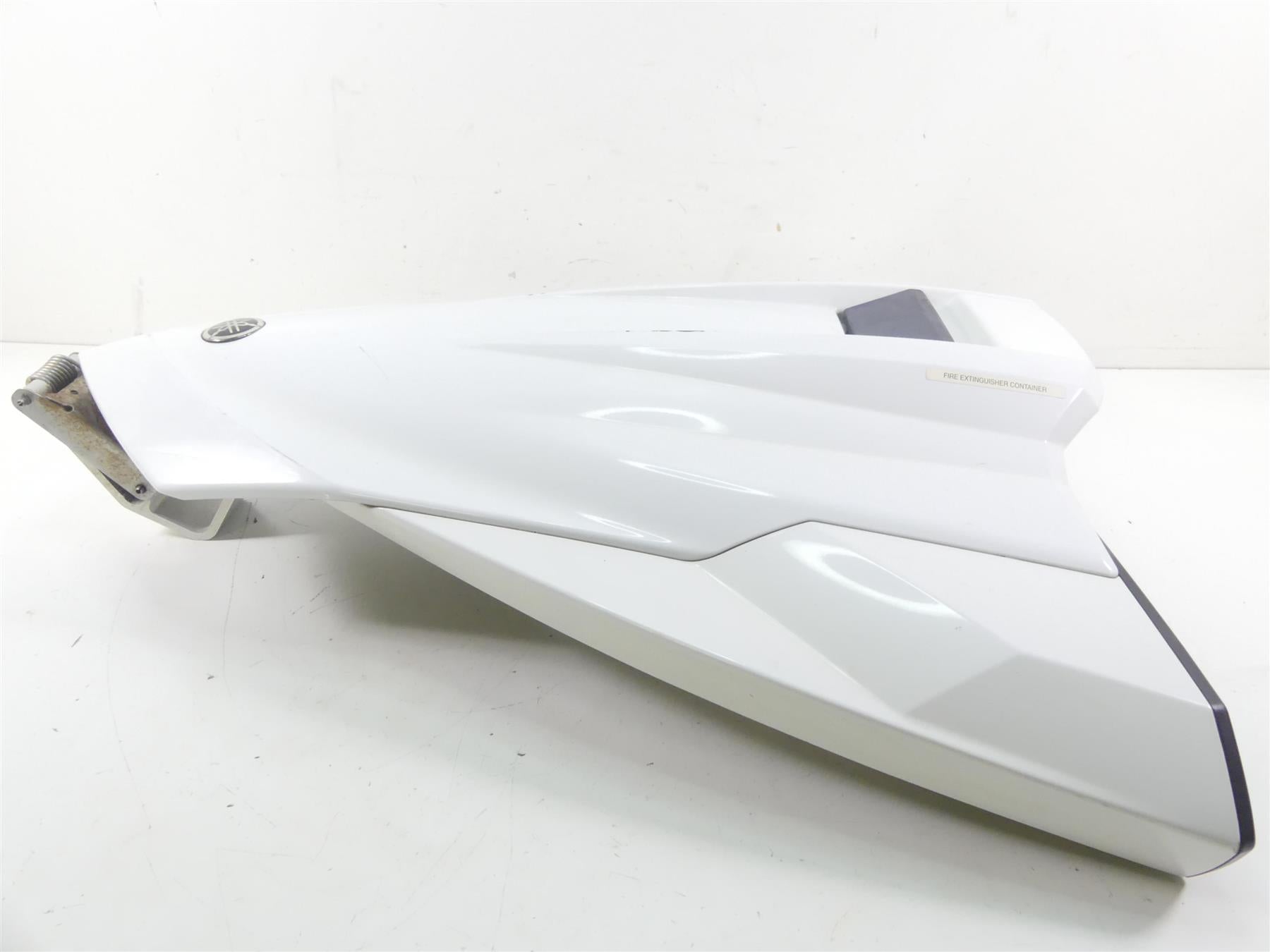 2016 Yamaha Waverunner VX 1050 Deluxe Hood & Storage Box Set F2X-U517B-00 {{ shop.shopifyCountryName }} - Mototech271