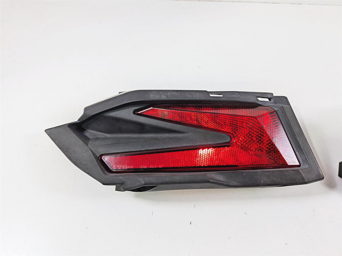 2018 Can Am Maverick X3 XRS Turbo R Taillight Tail Light 710004743 710004744-Mototech271