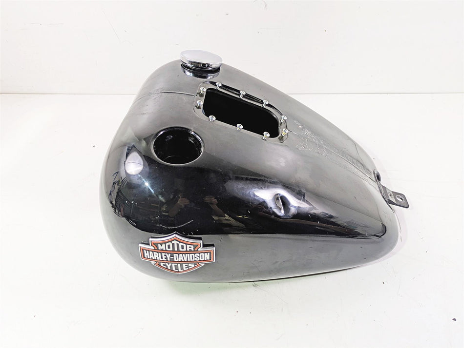2014 Harley FLS Softail Slim Fuel Gas Petrol Tank Reservoir - Read 61625-11 {{ shop.shopifyCountryName }} - Mototech271