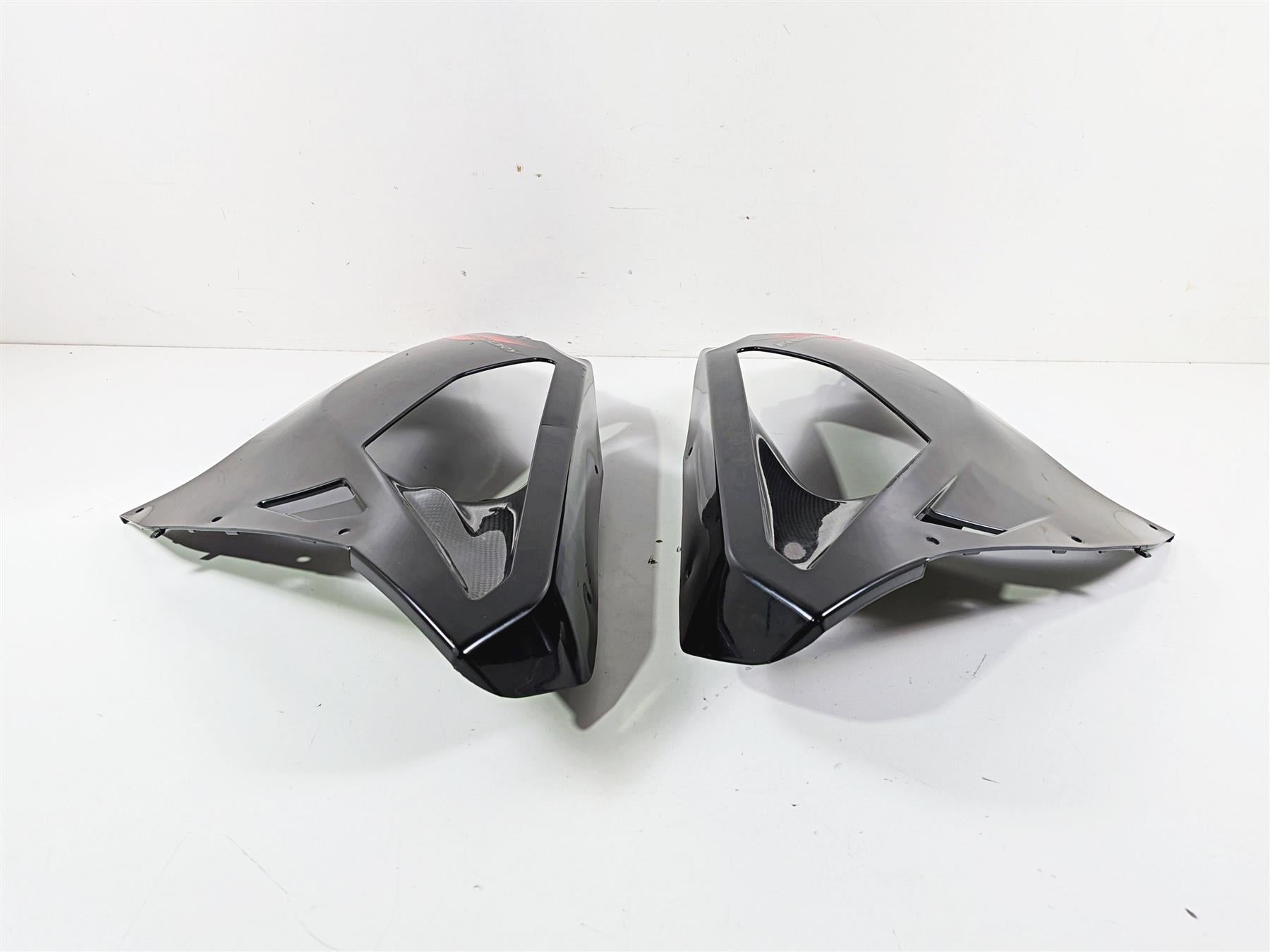2008 Aprilia RSVR 1000 Factory Left Right Side Fairing Carbon Ram 110112 110113 {{ shop.shopifyCountryName }} - Mototech271